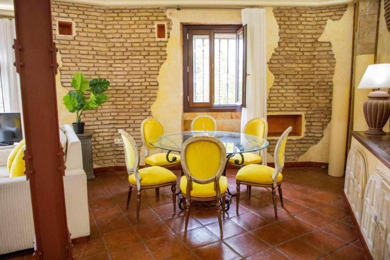 Monkeys Apartments Adriano & Terrace إشبيلية المظهر الخارجي الصورة