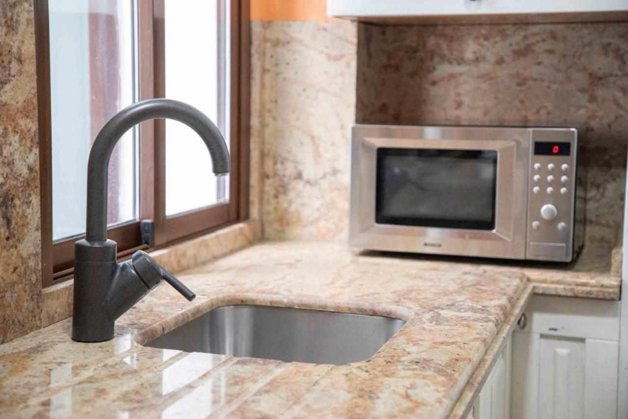 Monkeys Apartments Adriano & Terrace إشبيلية المظهر الخارجي الصورة