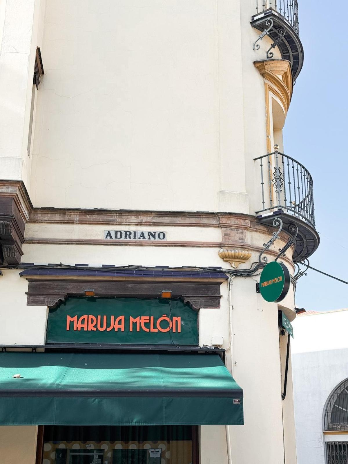 Monkeys Apartments Adriano & Terrace إشبيلية المظهر الخارجي الصورة